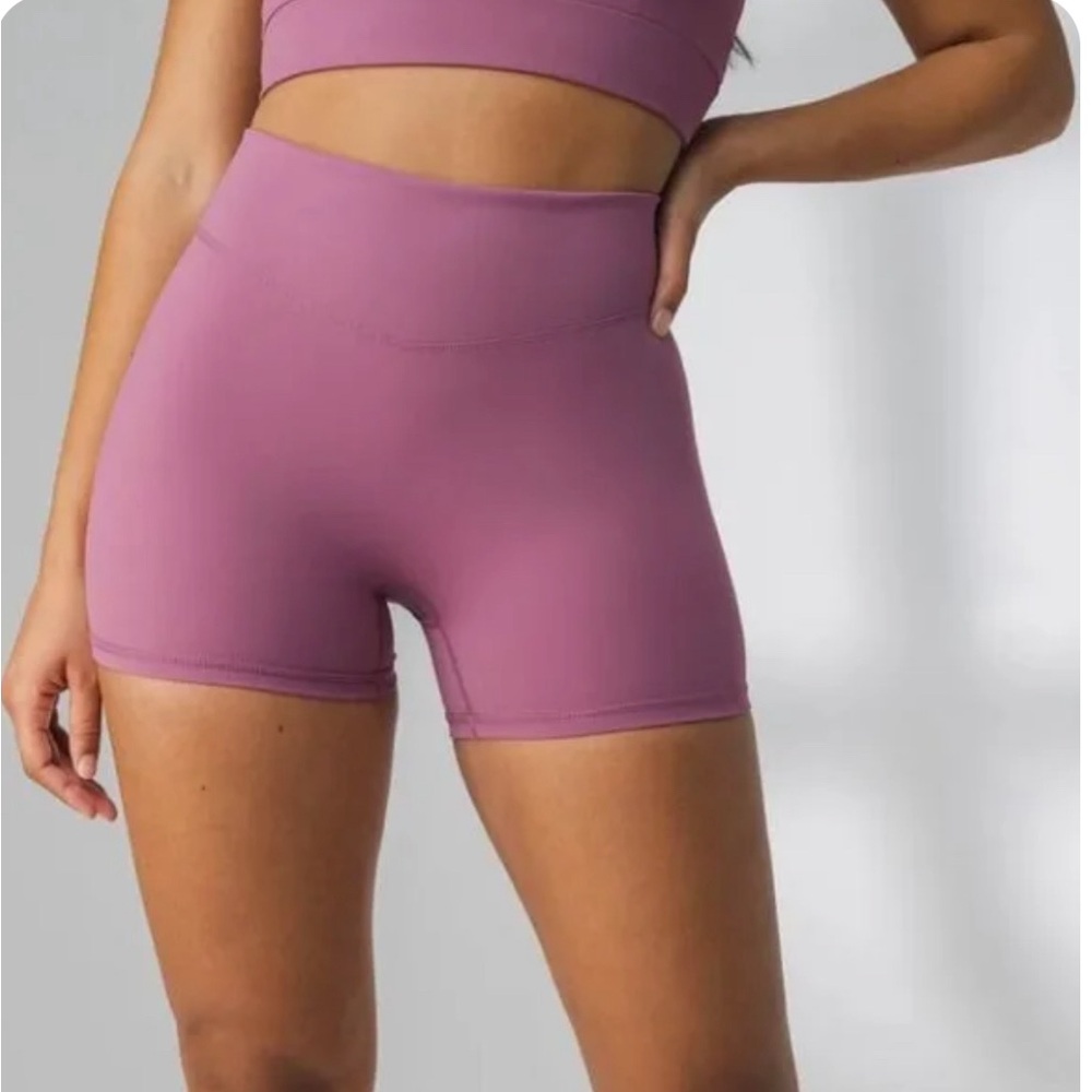 BALANCE ATHLETICA CLOUD SHORT 7” SIZE - SMALL, MAUVE